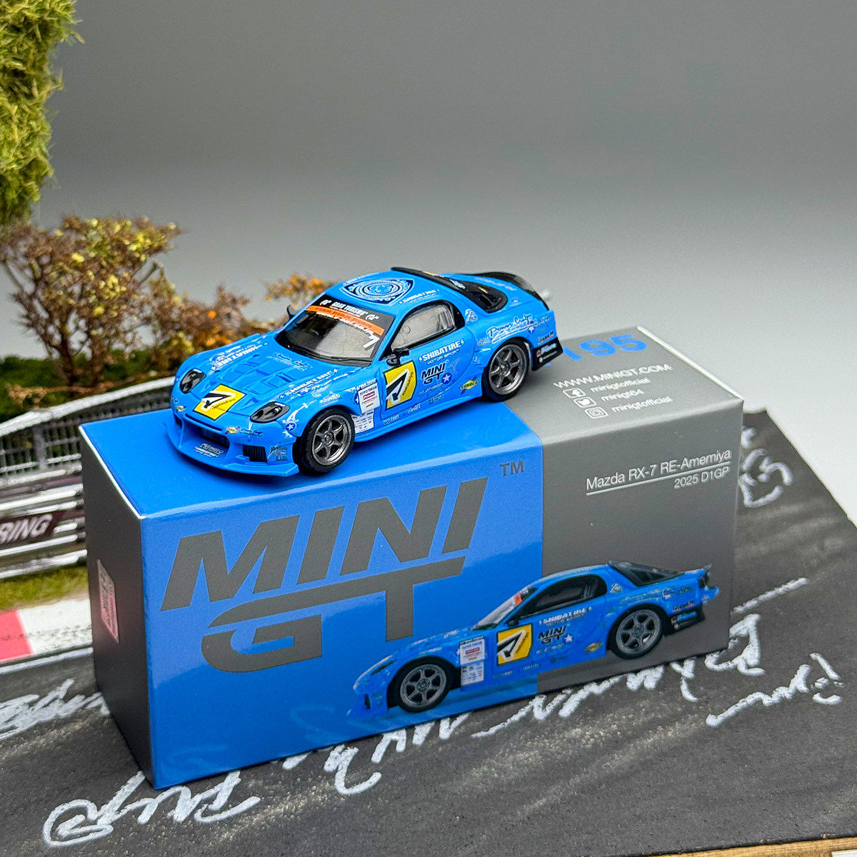 Kids Toys Usa - MINIGT 1:64 Mazda RX-7 RE-Amemiya 2025